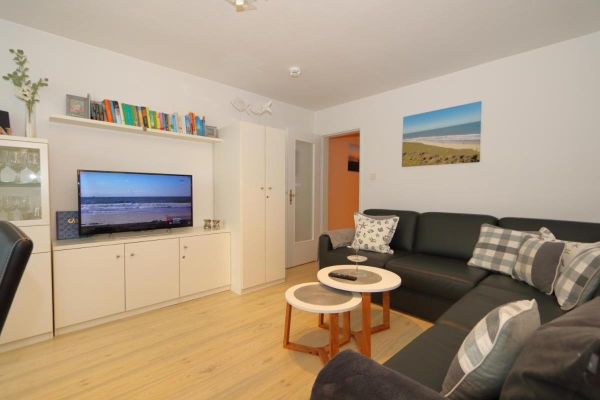 App-nora-09-wb Apartment *
